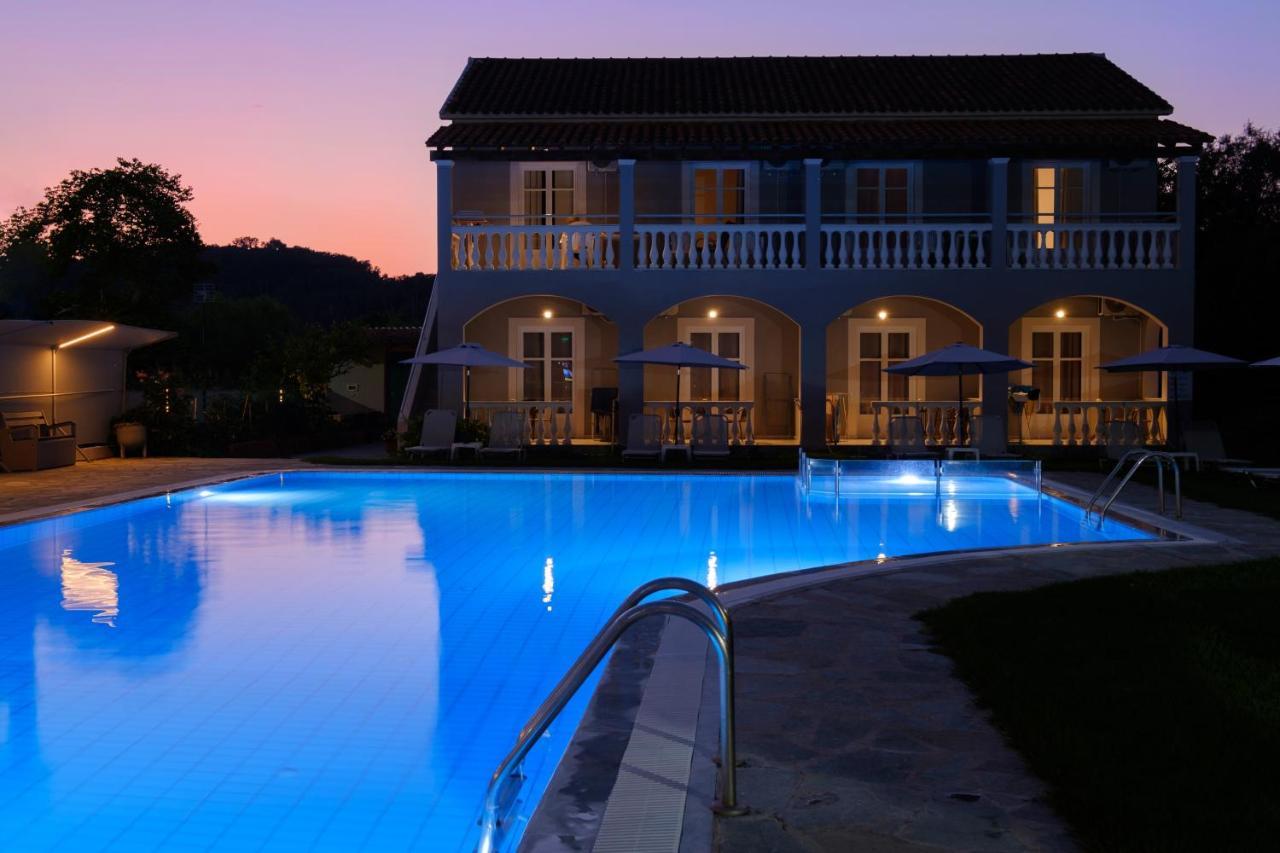 Katsaros & Aparthotel 2*