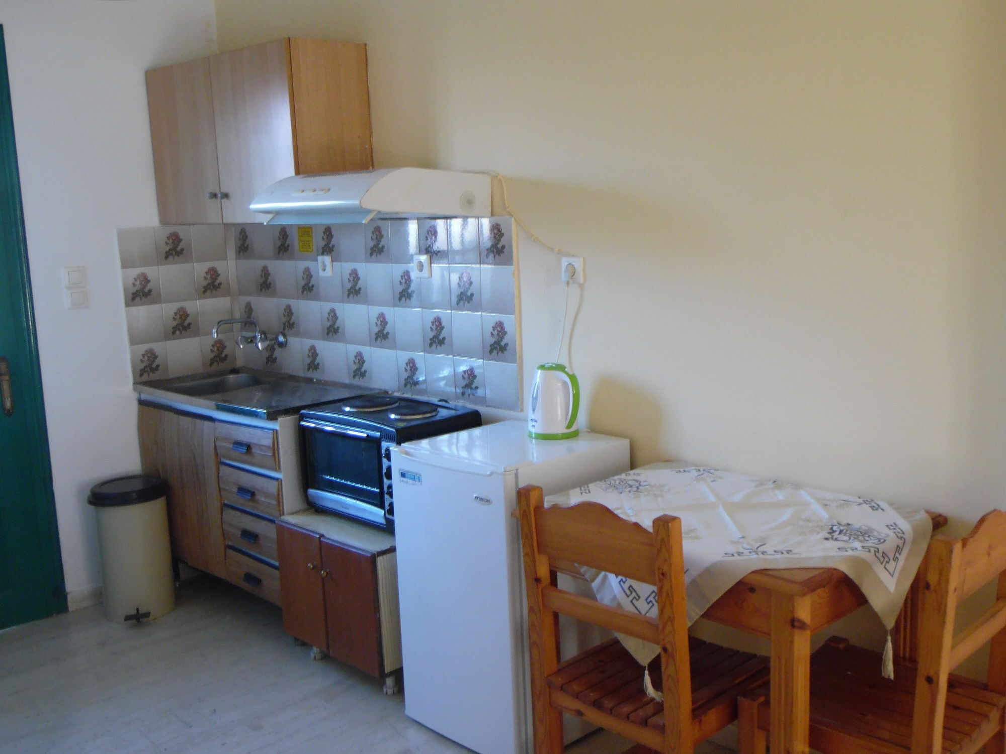 Aparthotel Katsaros &