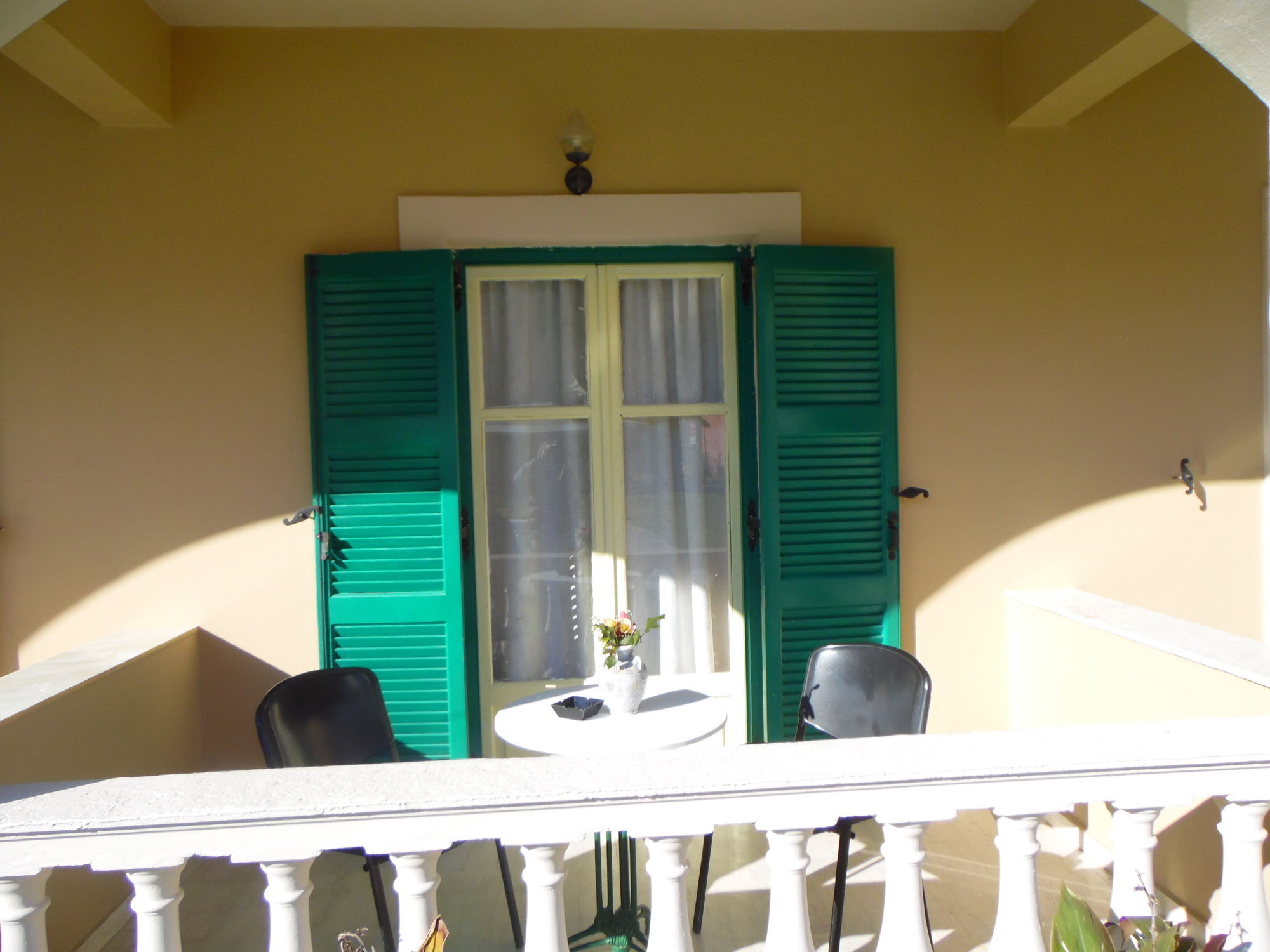 Aparthotel Katsaros &