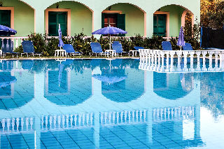 Hotel de apartamente Katsaros & 2*